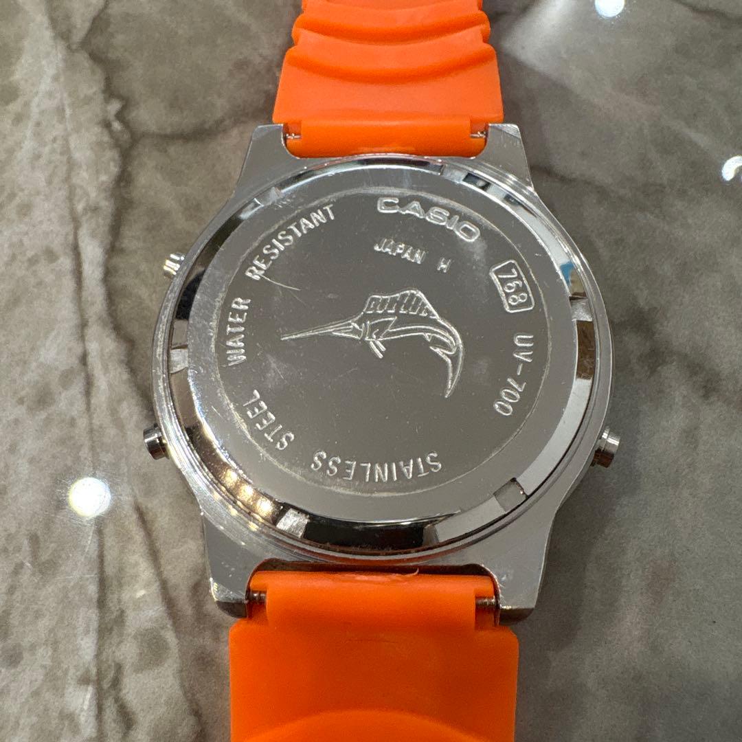 腕時計 CASIO ラバーベルト UV-700/768 ★送料無料
