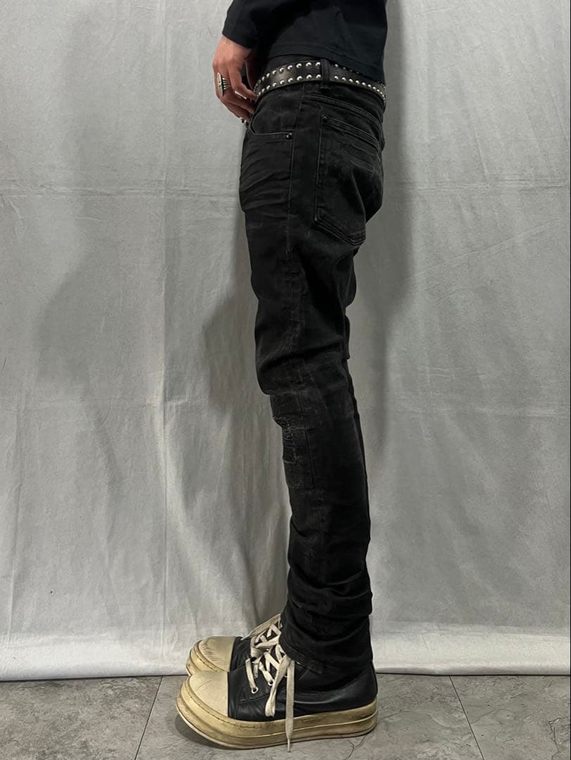 パンツ \"Pledge\" Damaged Slim Denim