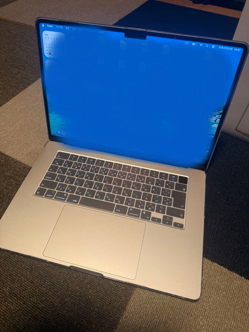 MacBook Air 15インチ スターライト