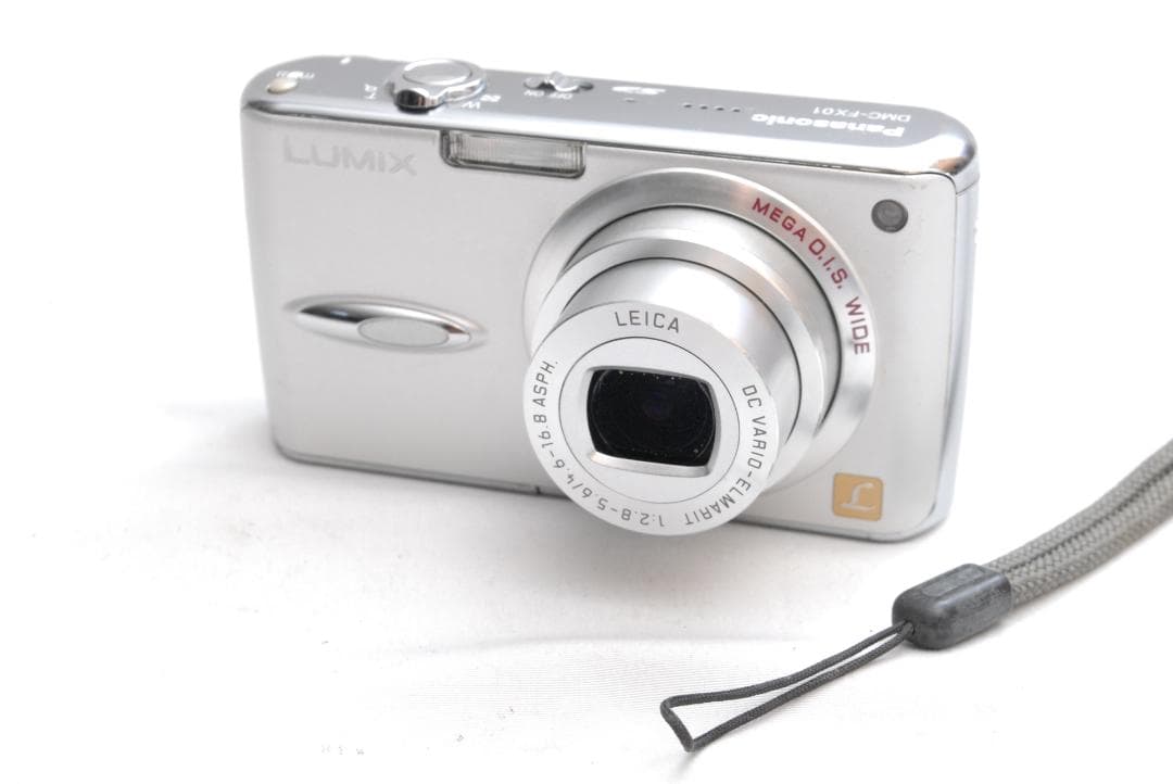 Panasonic LUMIX DMC-FX01 (良品）