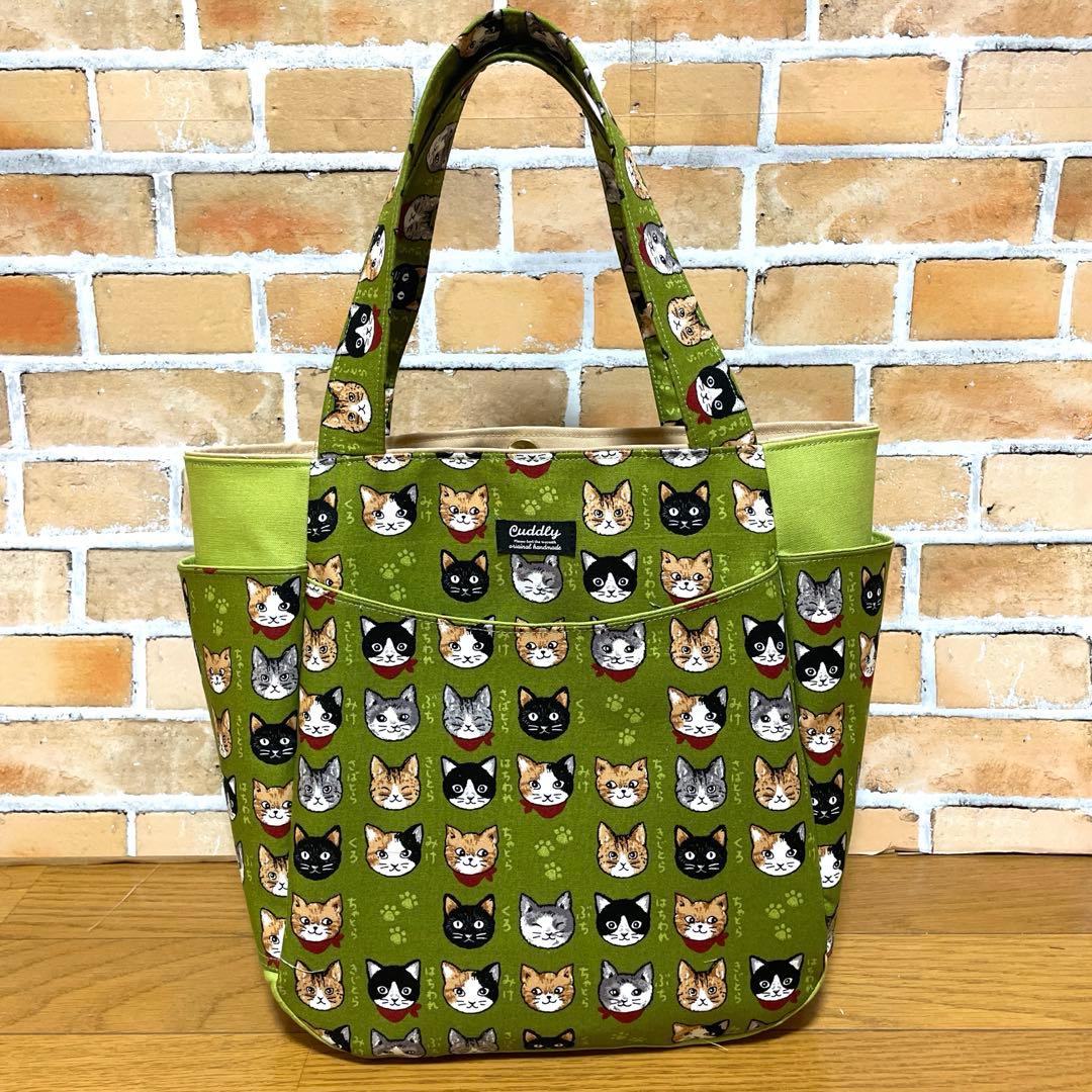 £たかこ£様　アリスのアーチ型ショルダーバッグ　ネコちゃん　トートバック