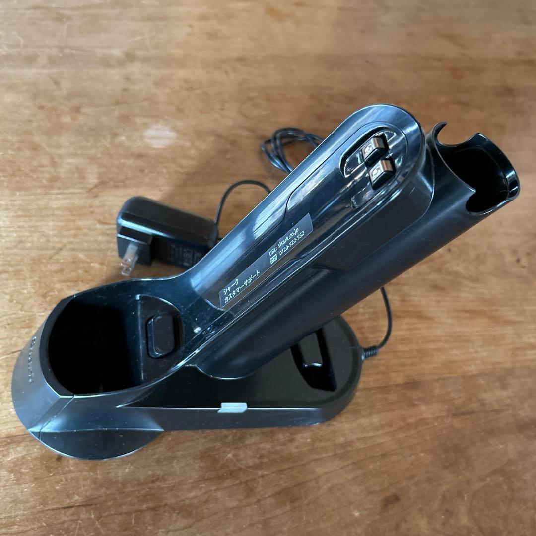 Shark EVOPOWER W35 充電式ハンディクリーナー