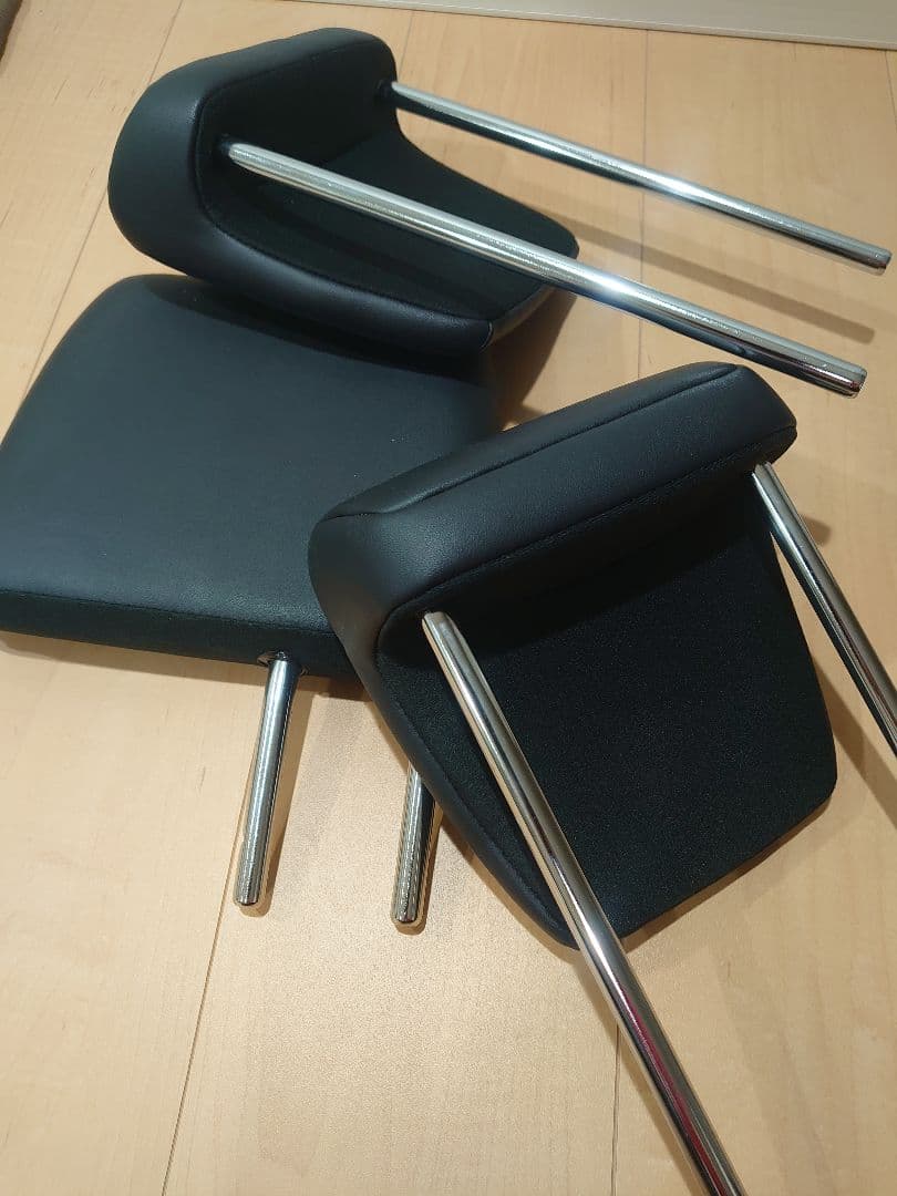 美品 80ノア ヴォクシー エスクァイア専用 サード 純正黒革ヘッドレストセット