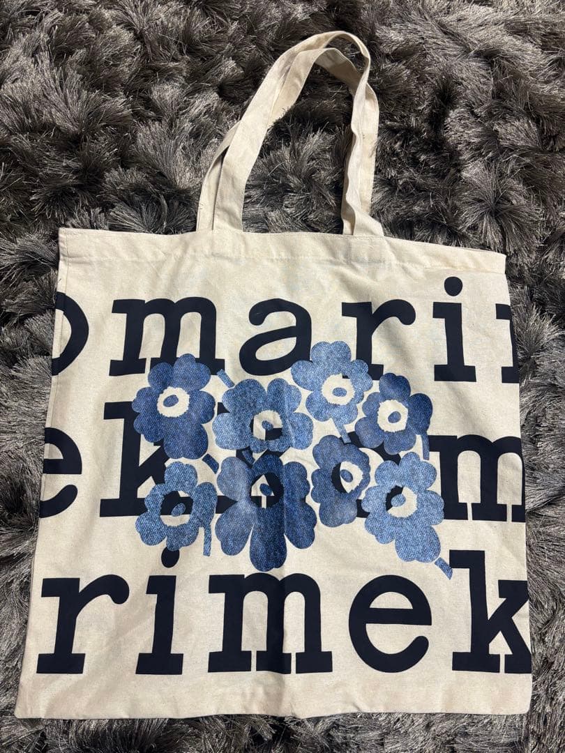 Marimekko Day in Tokyo」のノベルティ バッグ