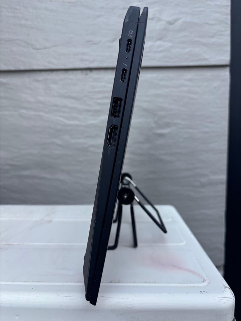 ThinkPad X1 Carbon Gen10 バッテリー100% 訳あり