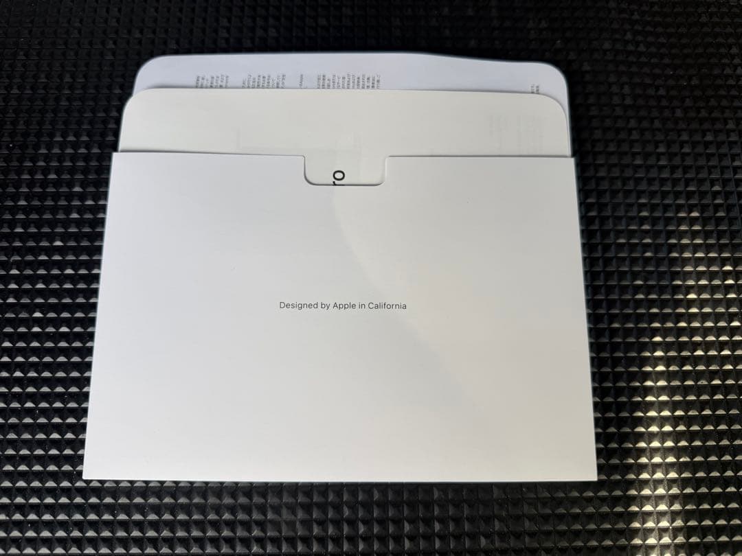 美品 MacBook Pro M4 メモリ16GB SSD512GB