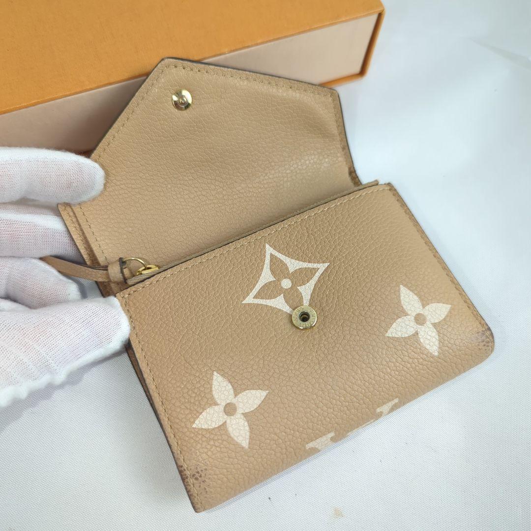 LOUISVUITTON モノグラム ポルトフォイユ ヴィクトリーヌ 折り財布