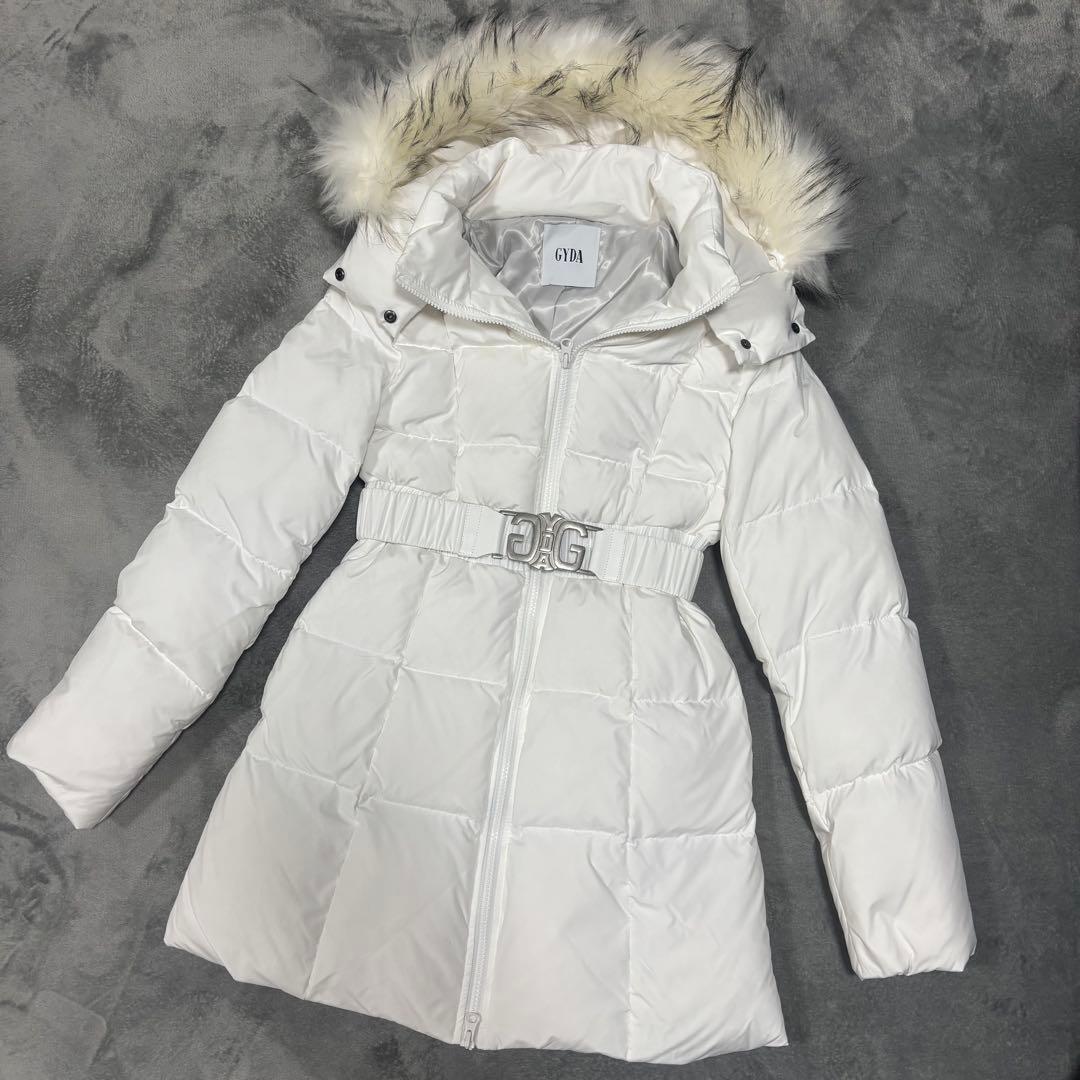 着用1回のみ　美品GYDA ジェイダ　フード付きロングダウンジャケット ホワイト