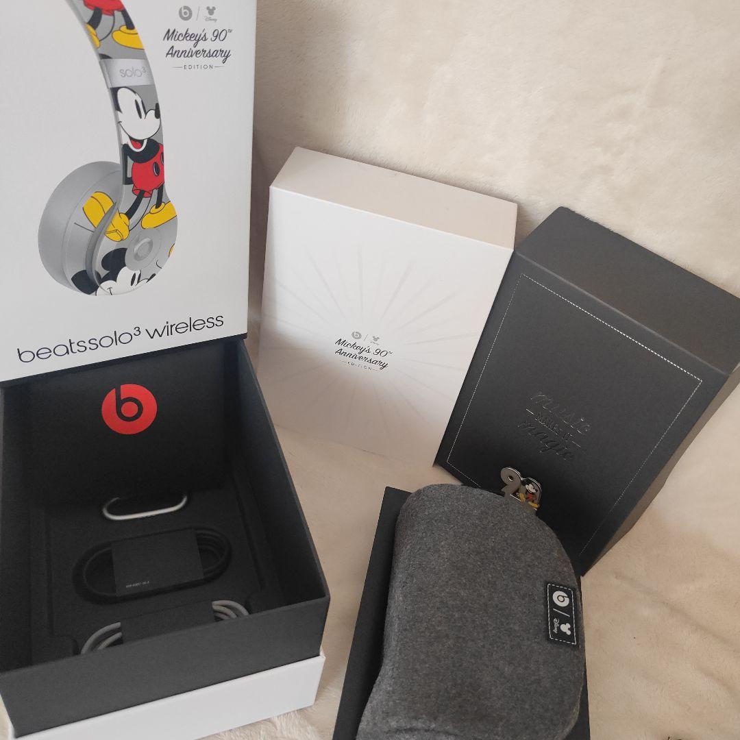 未使用beats solo3 ワイヤレス ミッキー 限定