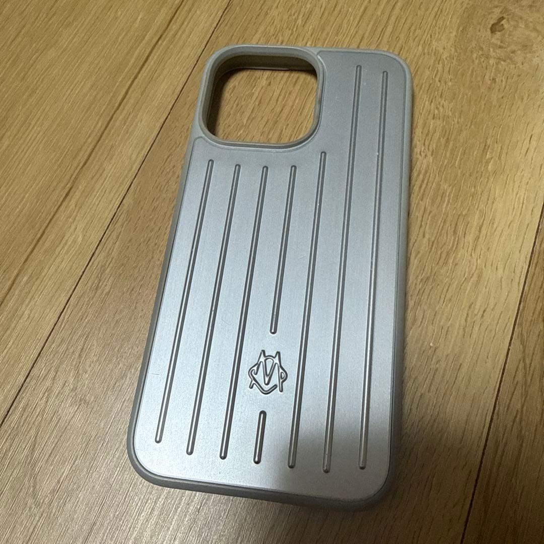 RIMOWA iPhone 15 Pro MAX用ケース アルミニウム