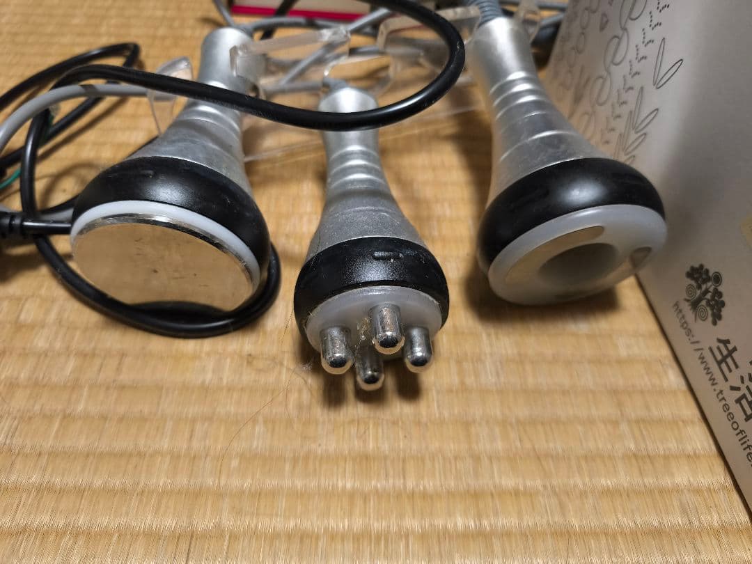 業務用、キャビテーション30K＋マルチポーラ式RFラジオ波＋RFバキューム付き