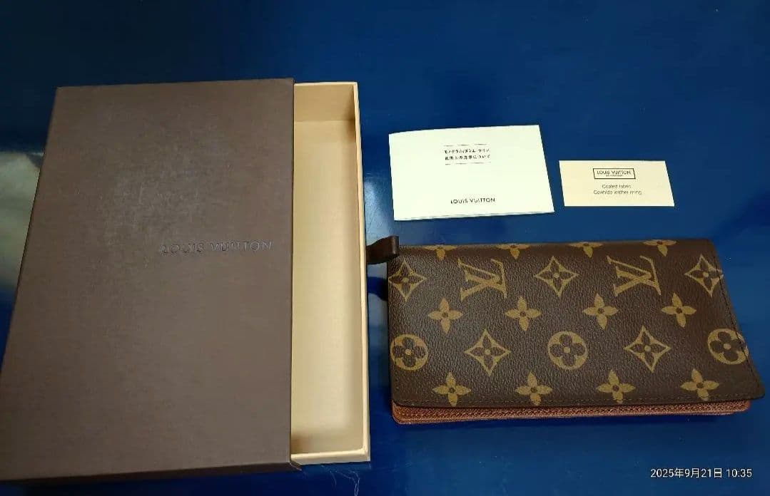 未使用【正規品】ルイヴィトン長財布 ポルトカルトクレディ モノグラム 円 長札