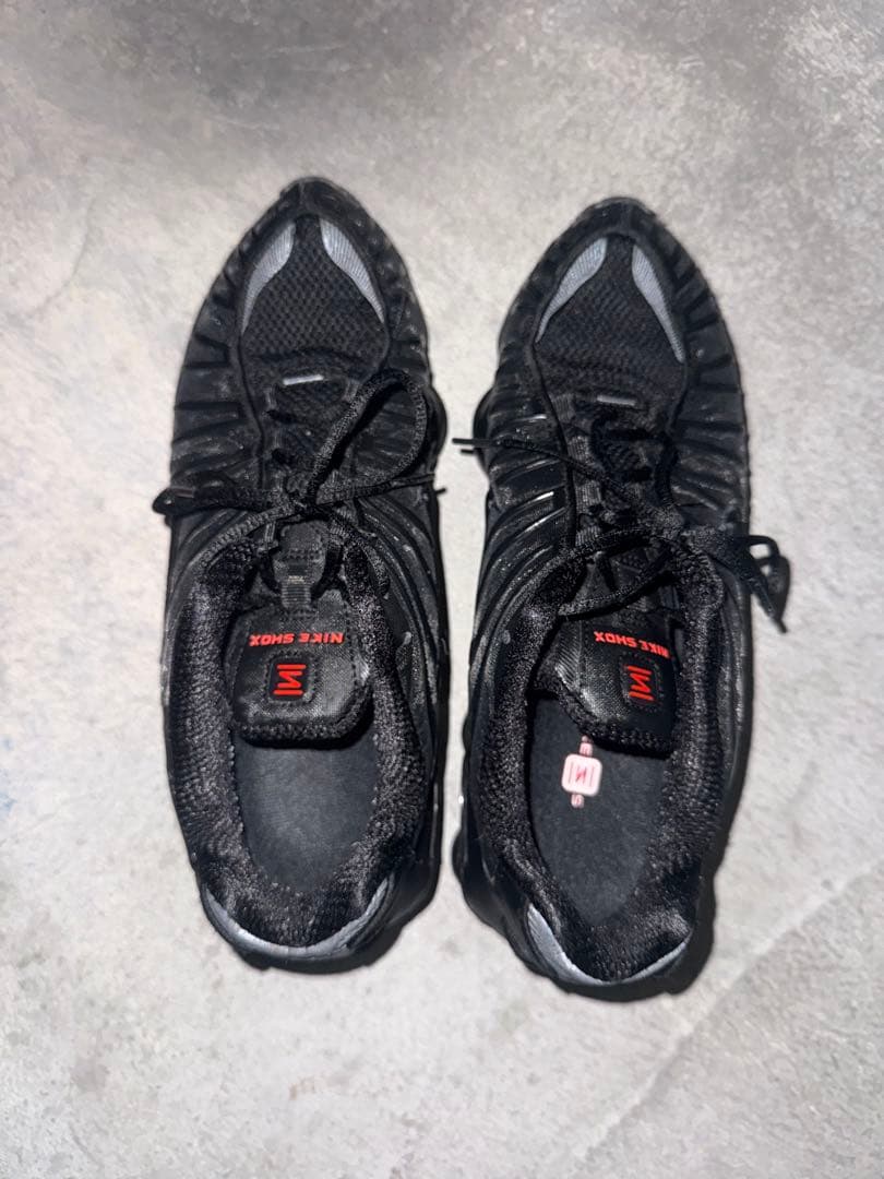 ナイキ ショックス TL ブラック　26.5