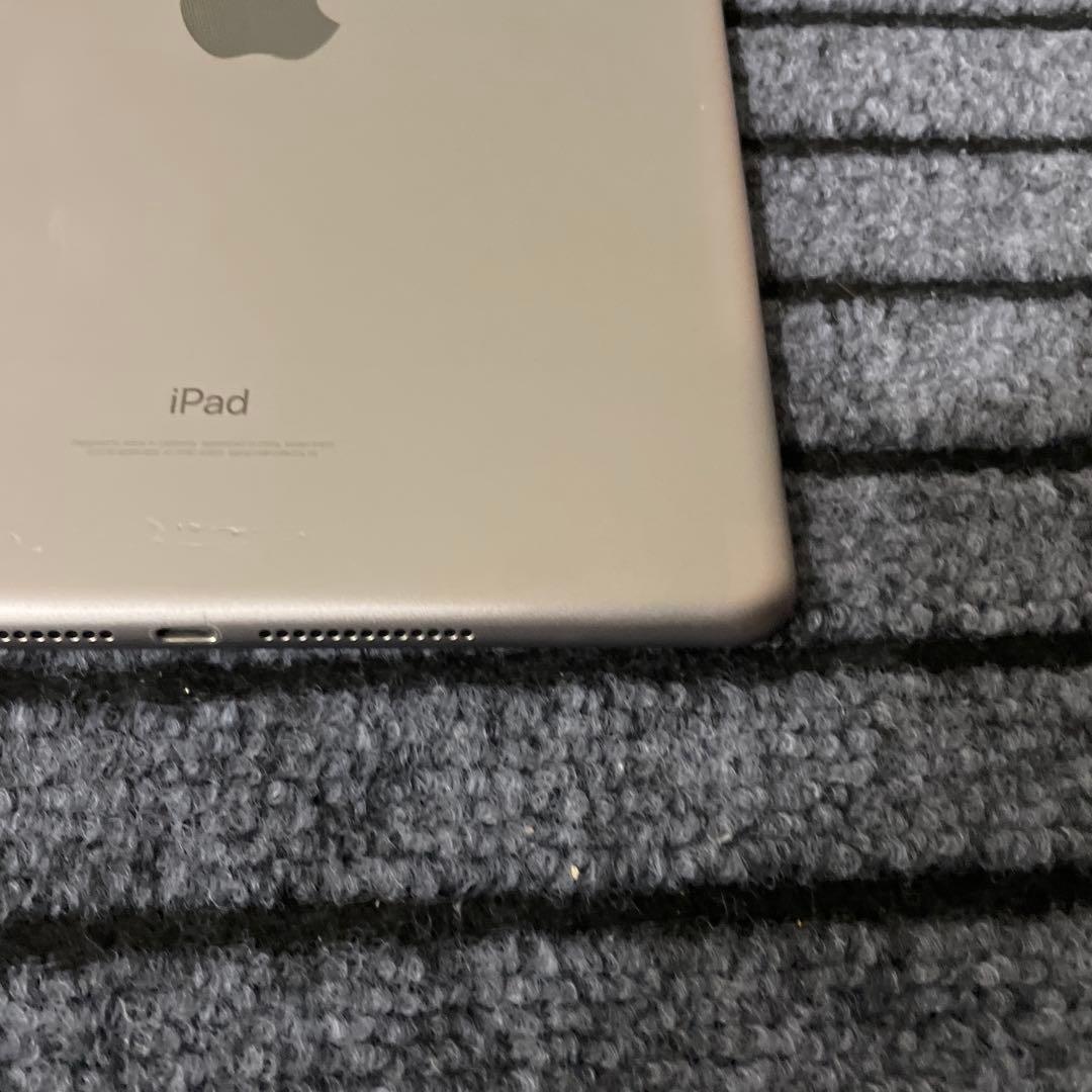 11 iPad 5世代 32GB Wi-Fi スペースグレイ
