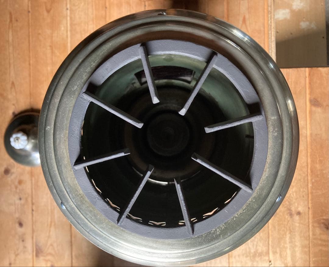 ハラーオリジナルOriginal Hallerヴィンテージ石油ストーブ真鍮タンク