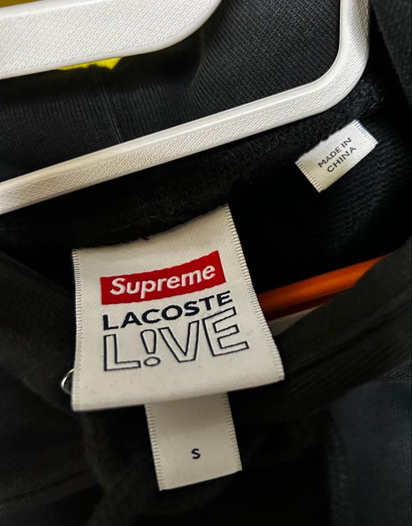LACOSTE⭐︎supremeパーカー Sサイズ