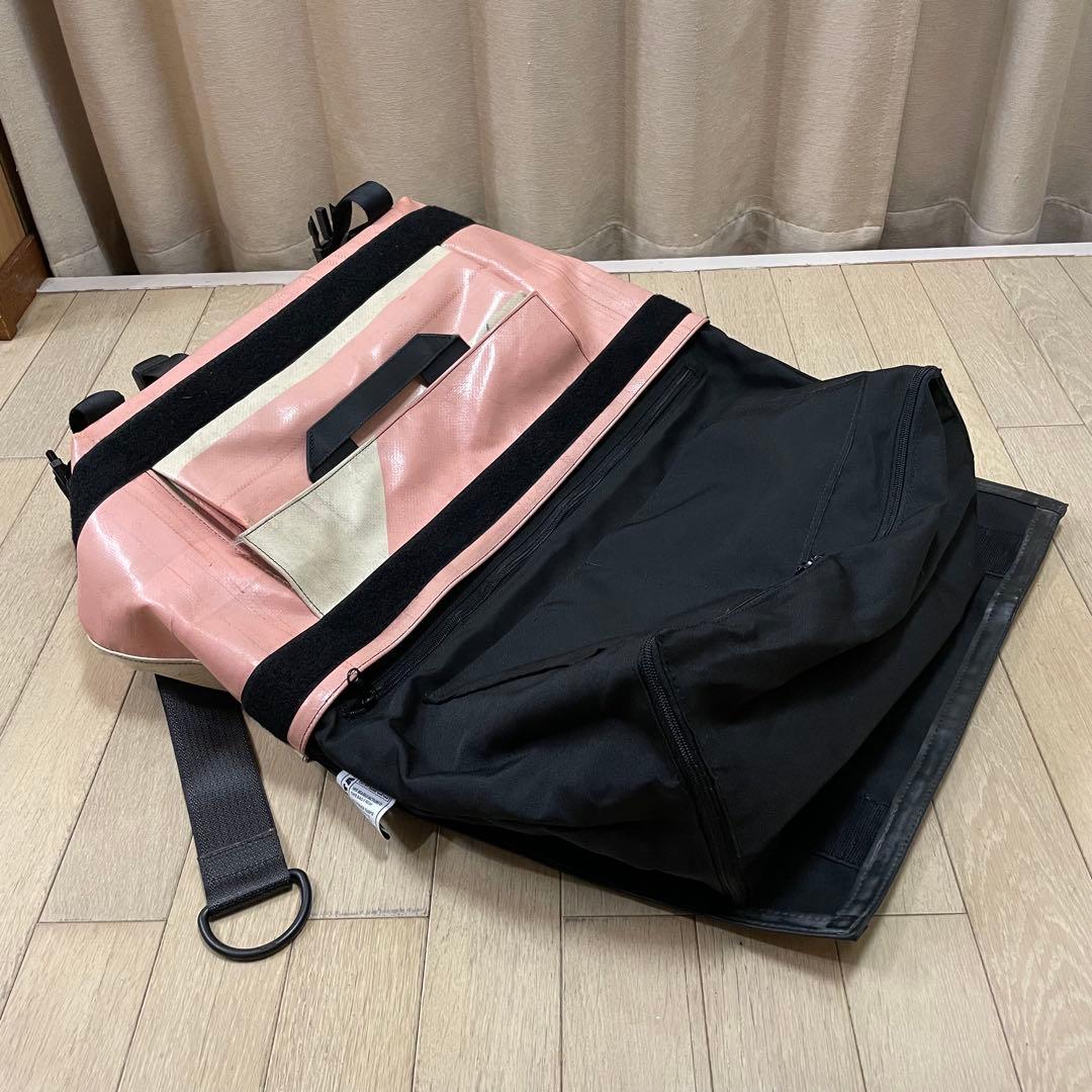 フライターグ　F18REX メッセンジャーバッグ　レックス