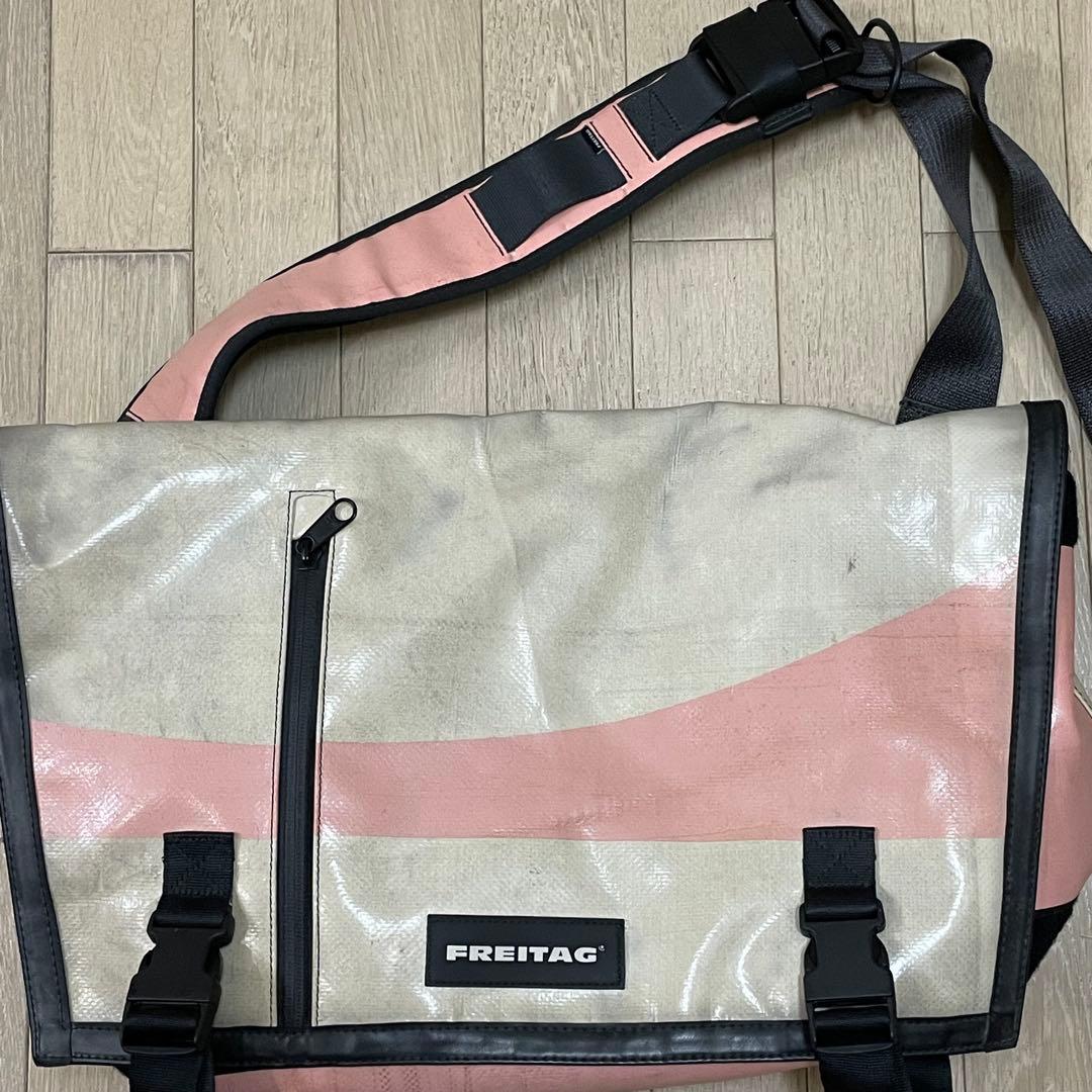 フライターグ　F18REX メッセンジャーバッグ　レックス