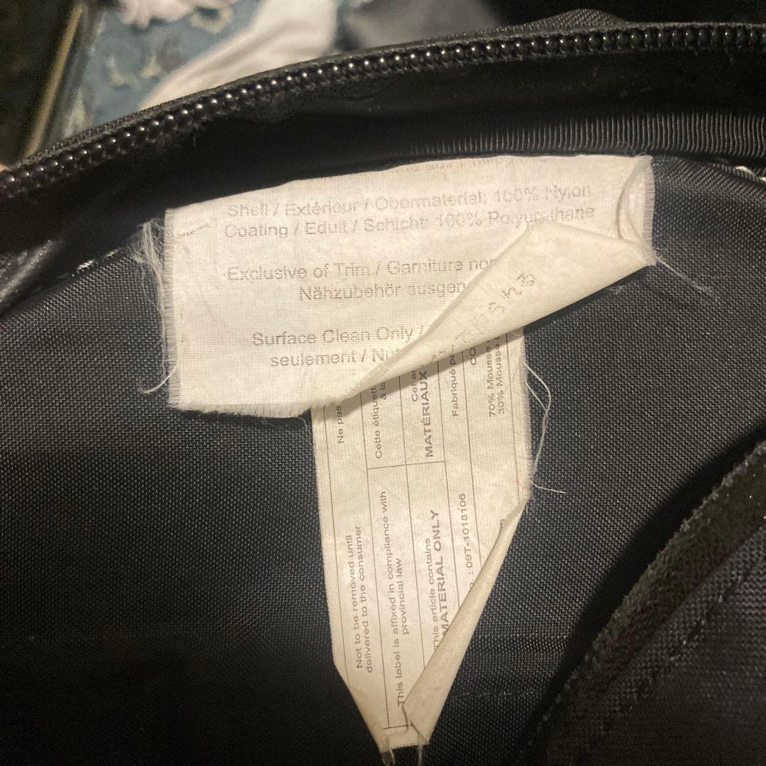 Arc'teryx アークテリクス　クロスボディバック　QUIVER 金ロゴ