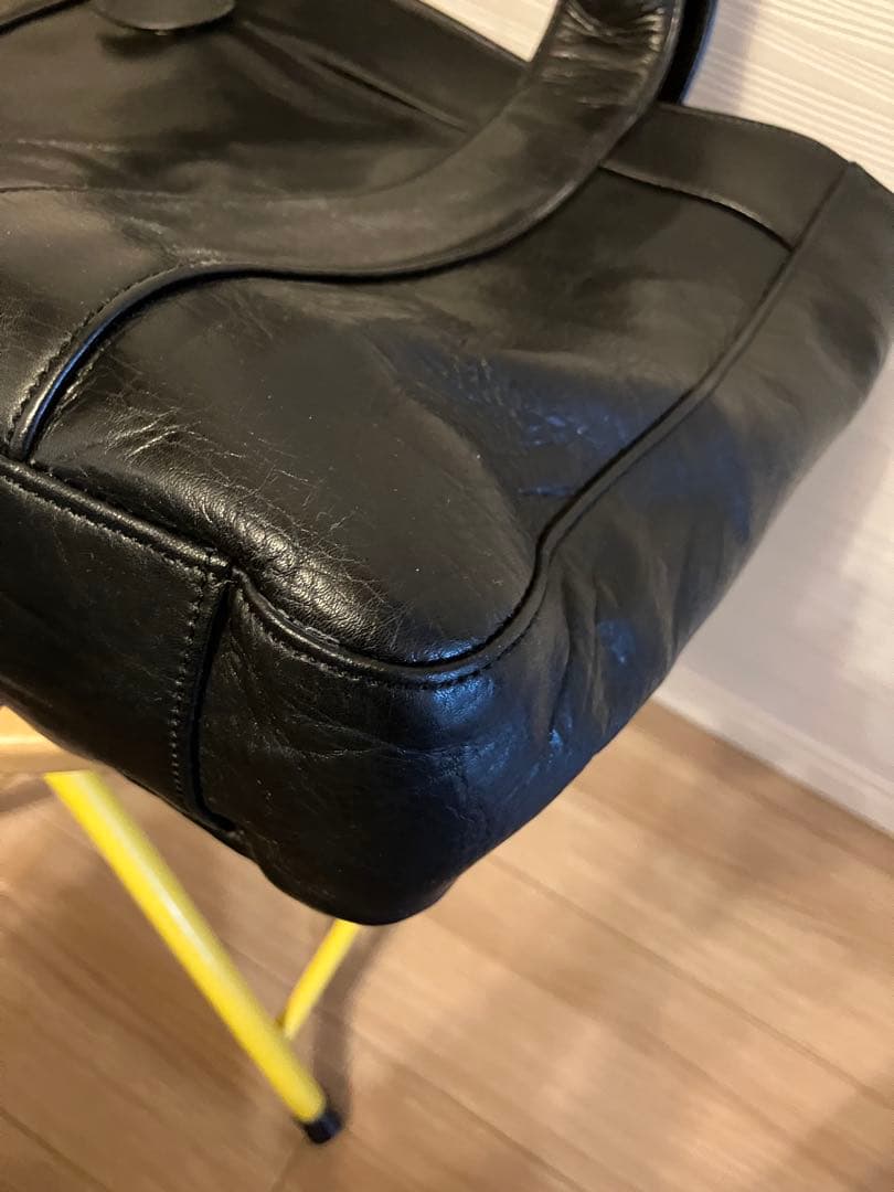 【値下】aniary　アニアリ　レザー　トートバッグ　A4可　ブラック　ビジネス