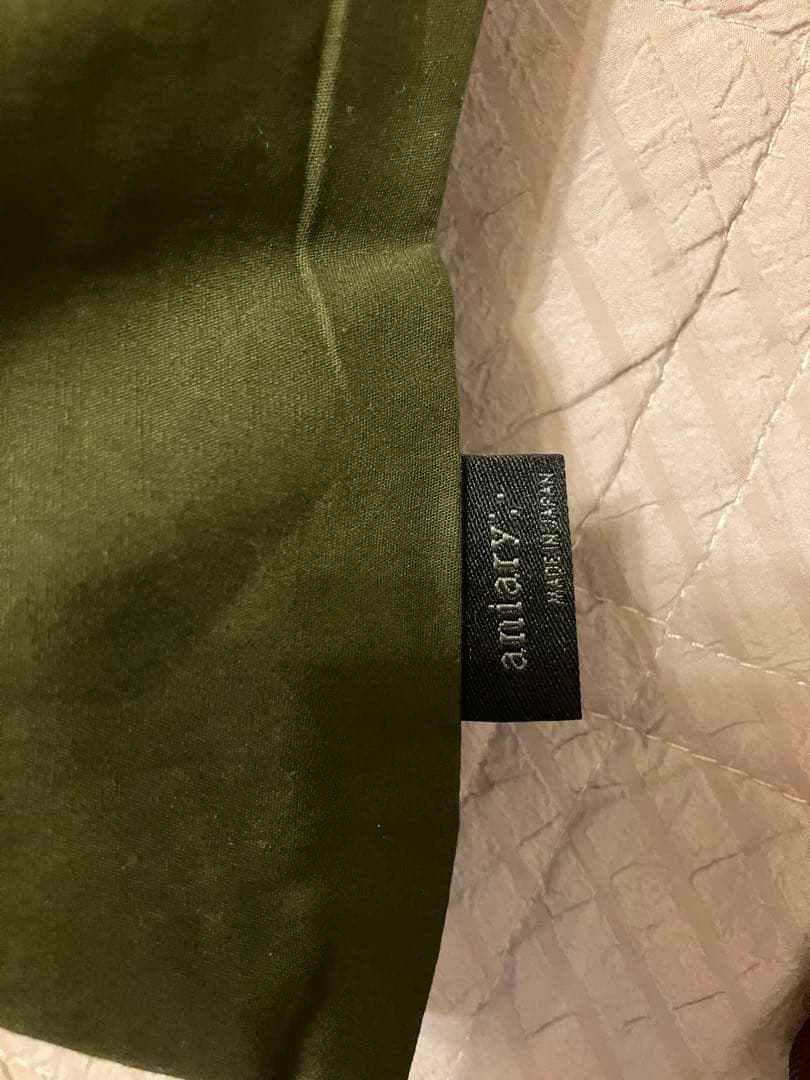 【値下】aniary　アニアリ　レザー　トートバッグ　A4可　ブラック　ビジネス