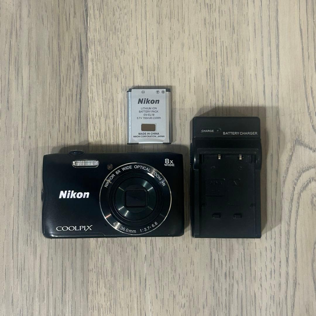 デジタルカメラ Nikon Coolpix A300