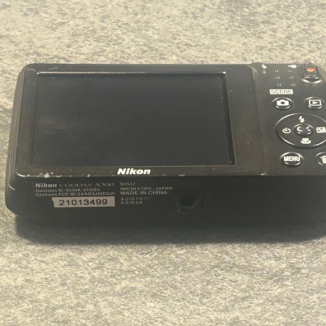 デジタルカメラ Nikon Coolpix A300