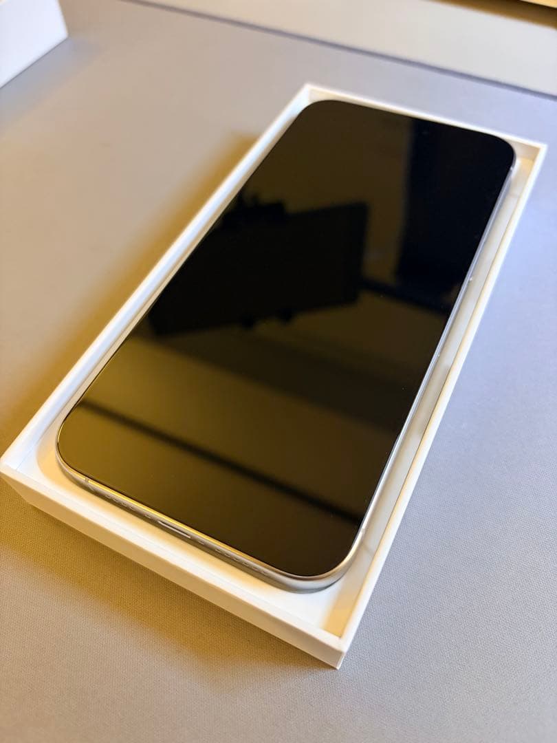 iPhone 15 Pro Max white 512gb US版