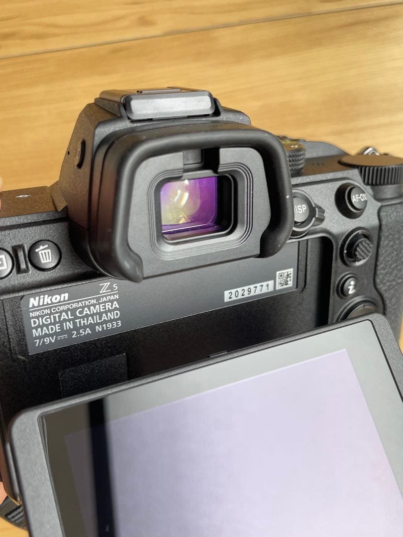 Nikon Z 5 フルサイズミラーレス一眼カメラボディ