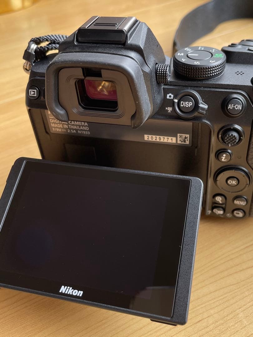 Nikon Z 5 フルサイズミラーレス一眼カメラボディ