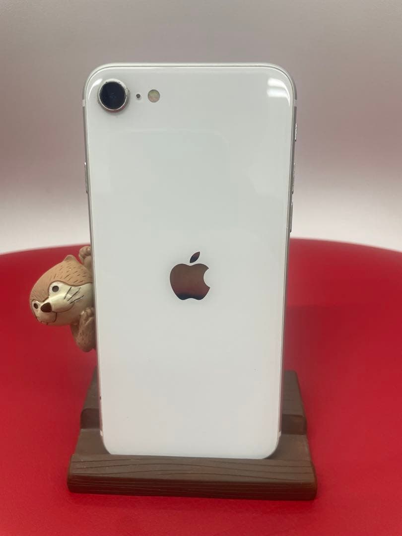 ぴ*布様 Apple iPhone SE (第2世代) ホワイト
