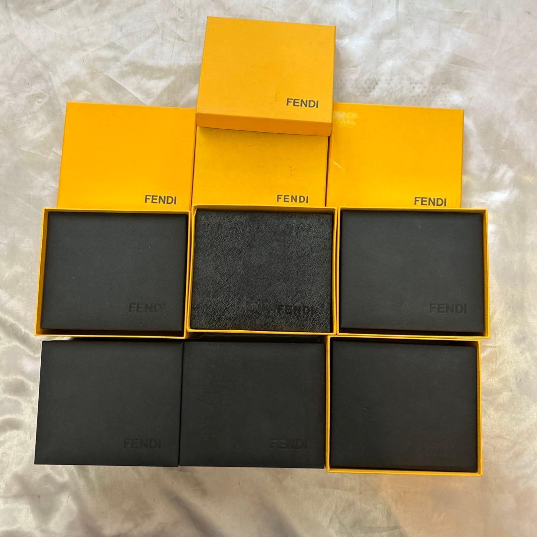 6点‼️FENDI フェンディ腕時計空箱