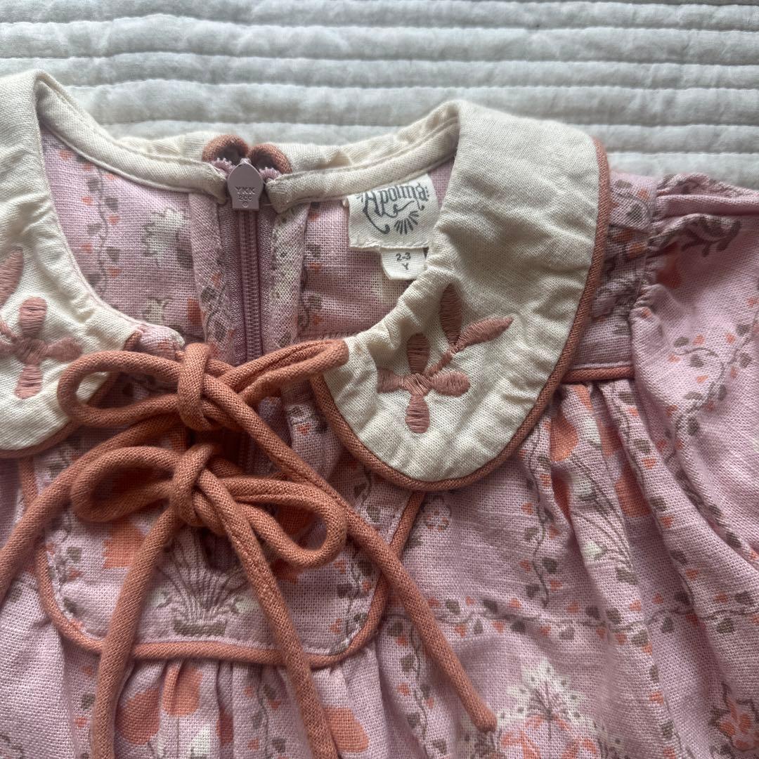 アポリナキッズ　ワンピース 2-3y