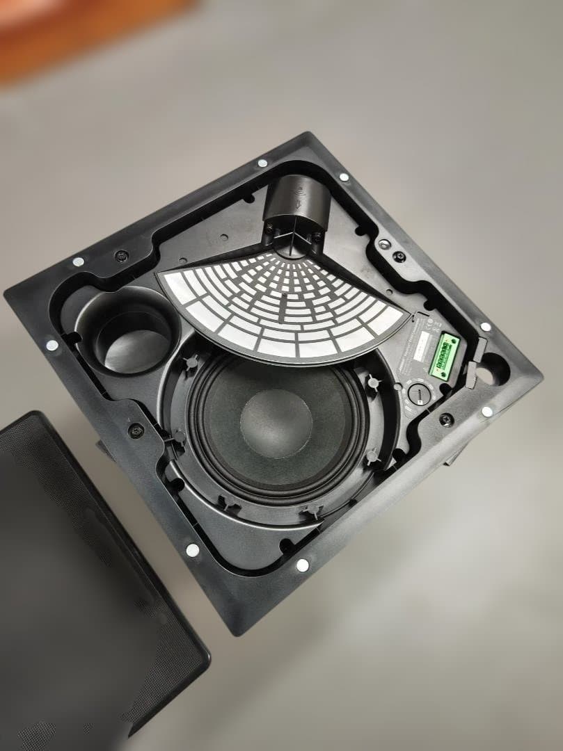 Bose EdgeMax EM90 埋込型スピーカー