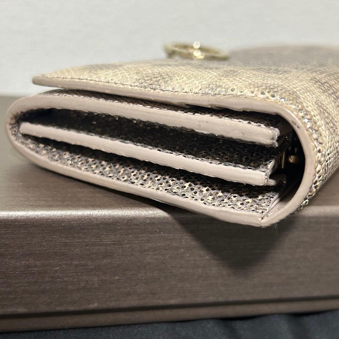 ・BVLGARI 二つ折り 長財布 正規品 美品 箱、購入証明書付き