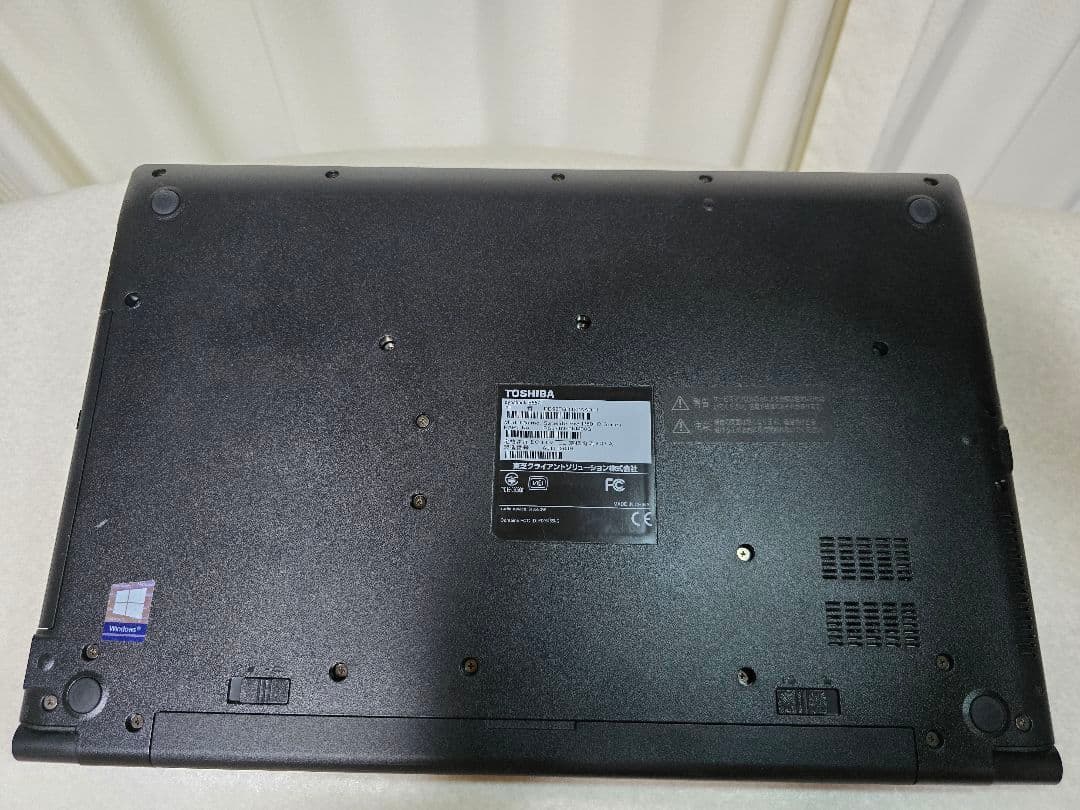 ノートパソコン　刺繍作成ソフト刺繍データ　ベクター画像イラレOffice2024