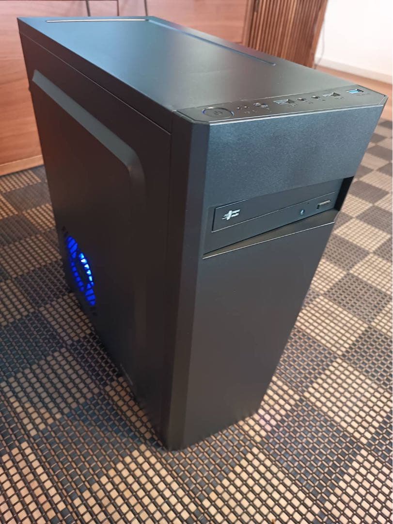 Windows11最新(25h2)認証 ZALMANケース使用デスクトップPC