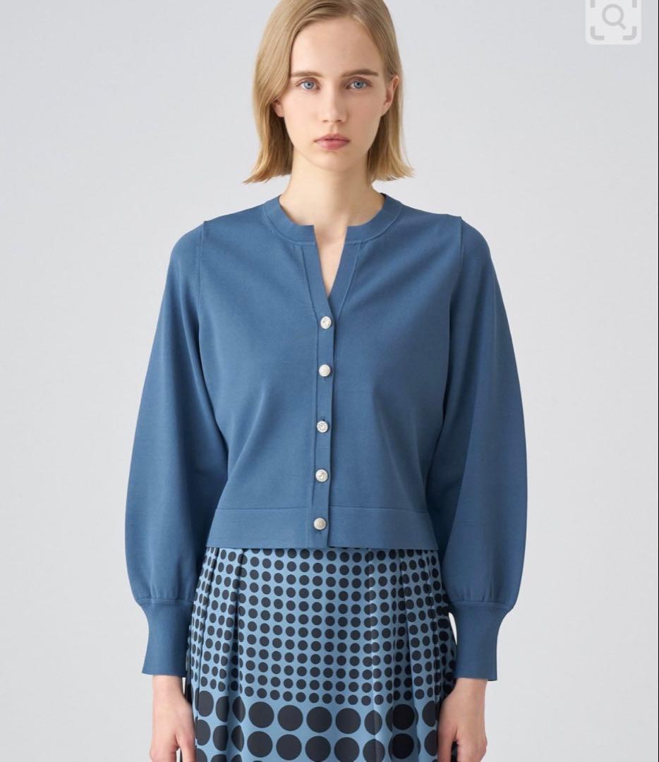 アナイ(ANAYI) ブルー ボタン付き カーディガン