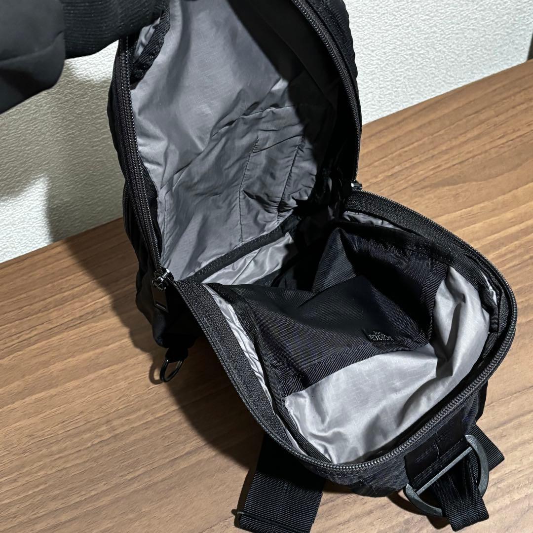 POTER ポーターフラッシュ スリングショルダーバッグ ボディバッグ