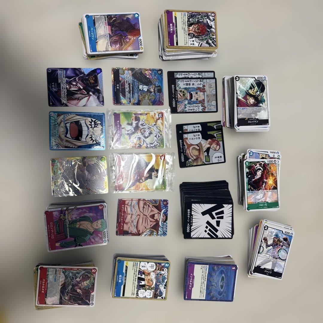 セブン限定　ワンピカード 引退品約500枚　SR Rカードノーマルカードも含む