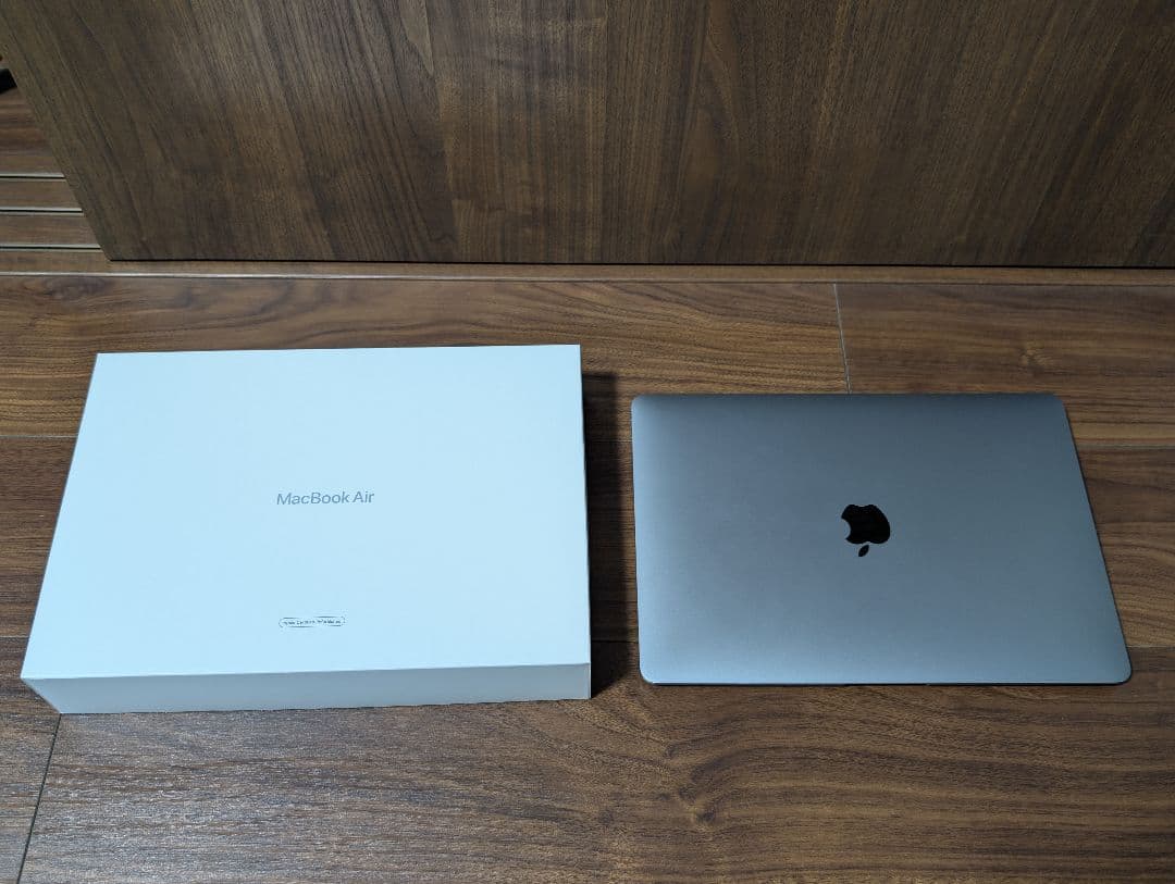 MacBook Air M1 8GB 13インチ（Majextand付）