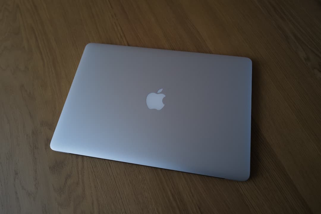 Apple MacBook 15インチ シルバー Mid 2015