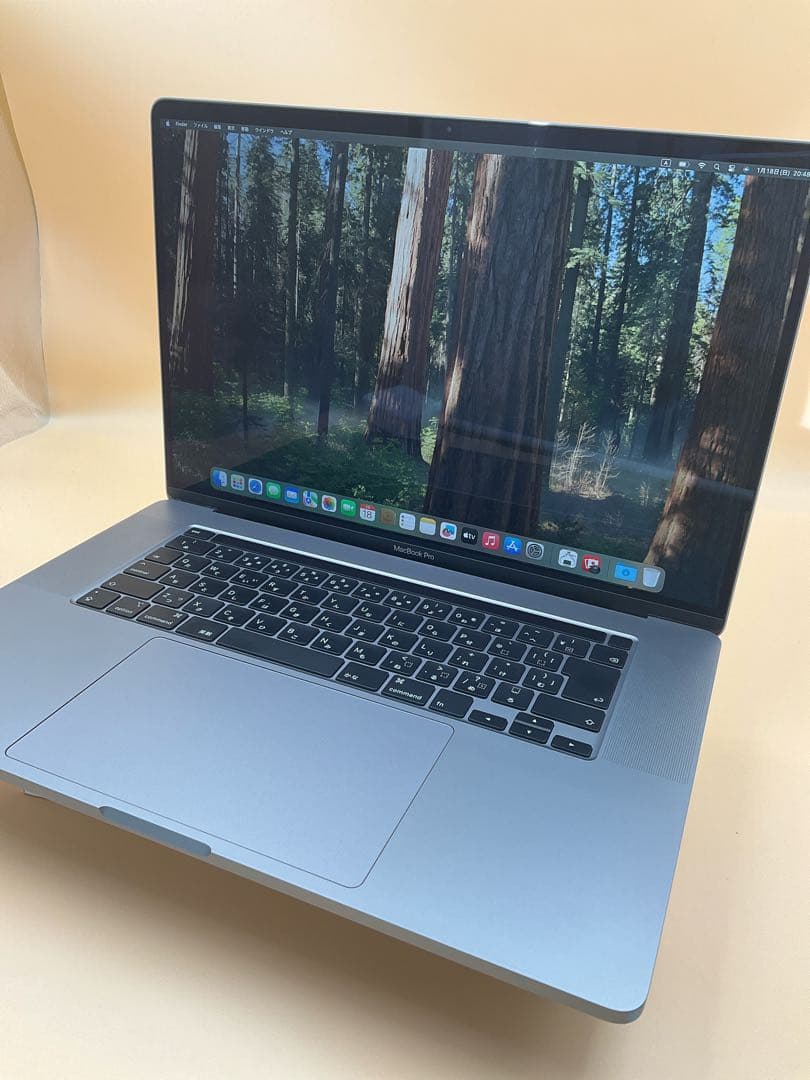 【美品】Macbook Pro 2019 16インチ i7 32GB 500GB