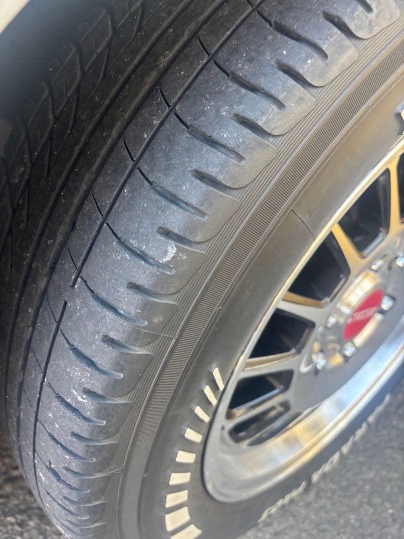 ハイエース　ESSEX ホイール　ヨコハマパラダPA03セット