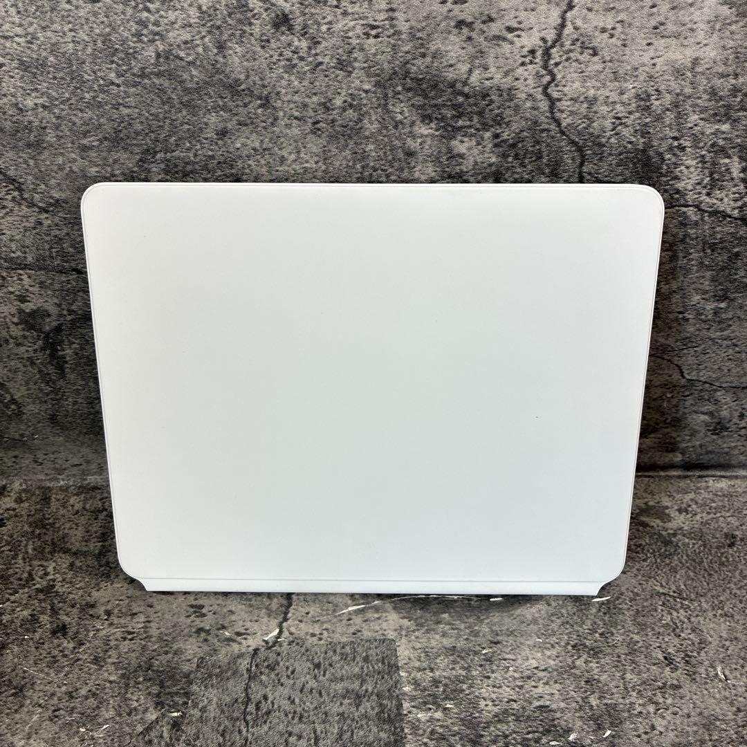 iPad マジックキーボード　アップル　MJQL3J/A A2480 美品