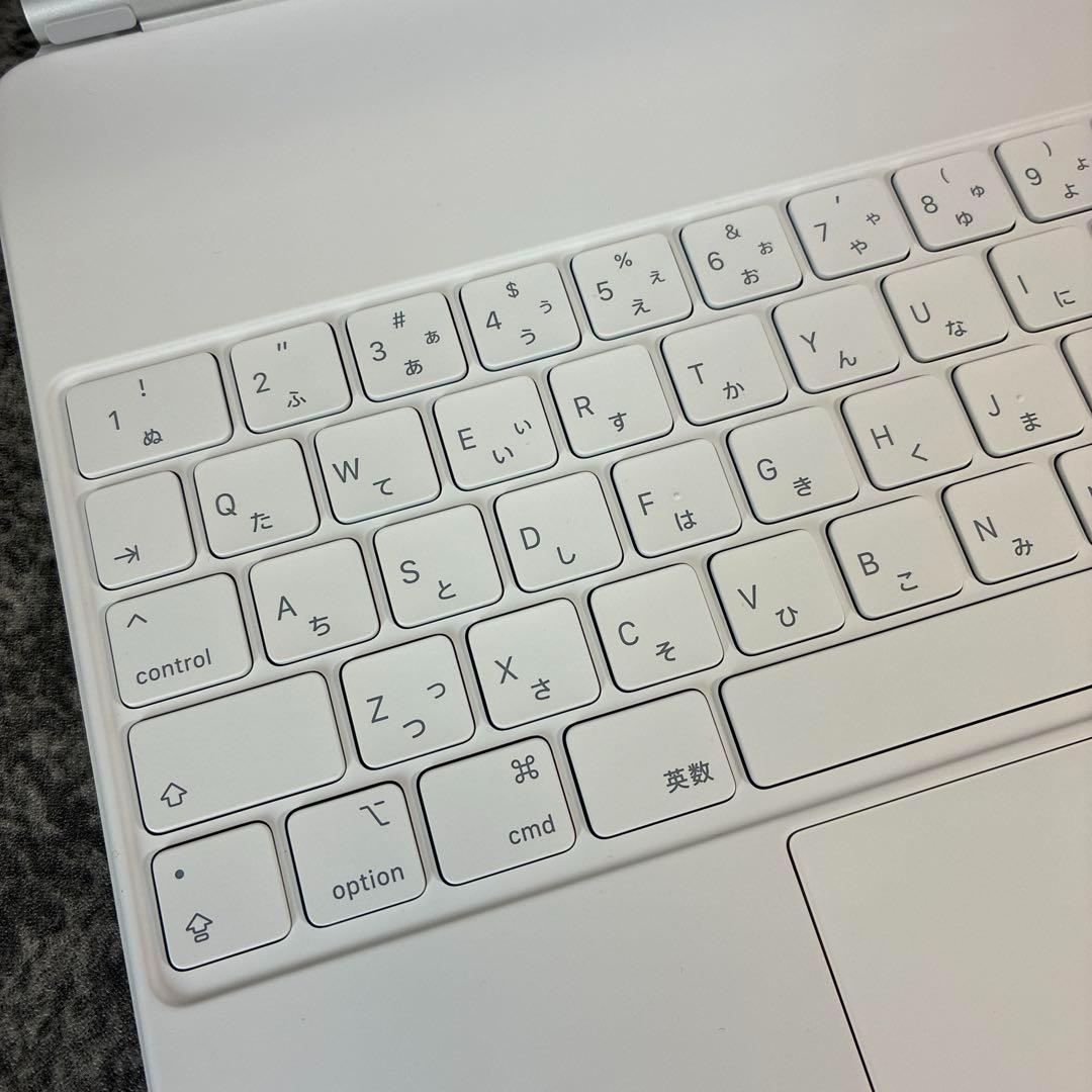 iPad マジックキーボード　アップル　MJQL3J/A A2480 美品