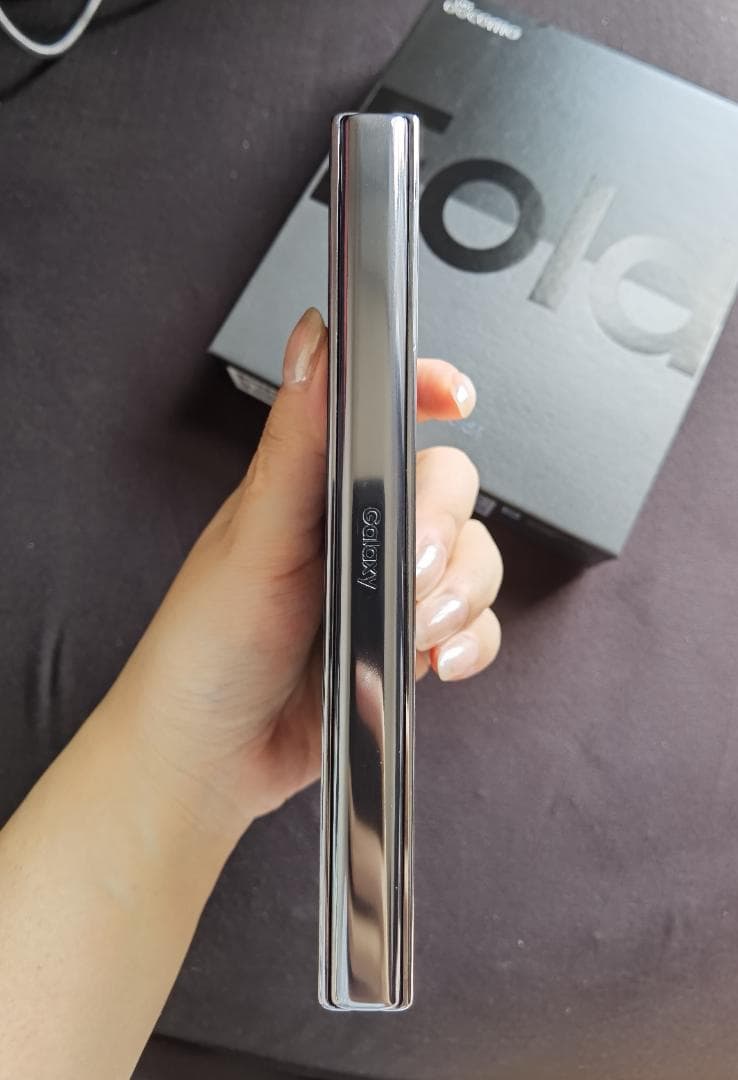 Galaxy Z Fold 4 256GB SIMフリー [S Pen F.E]