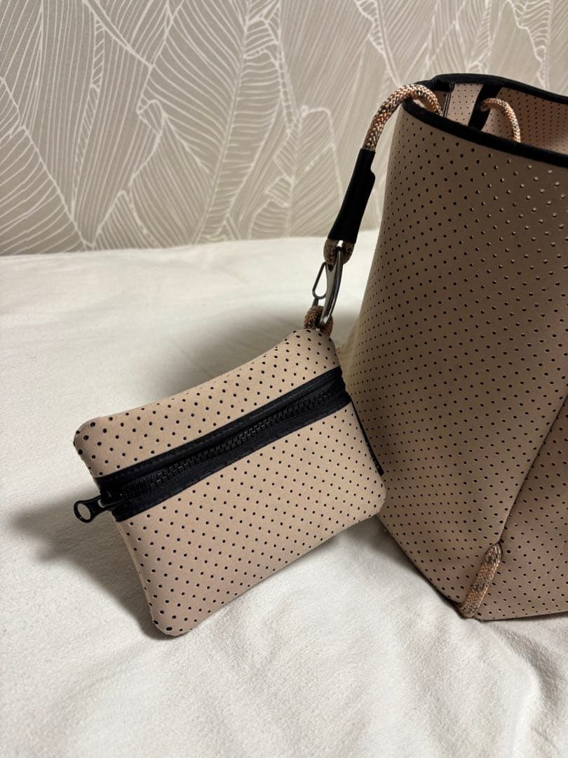 STATE OF ESCAPE ピンクベージュ マザーズバッグ　ポーチつき