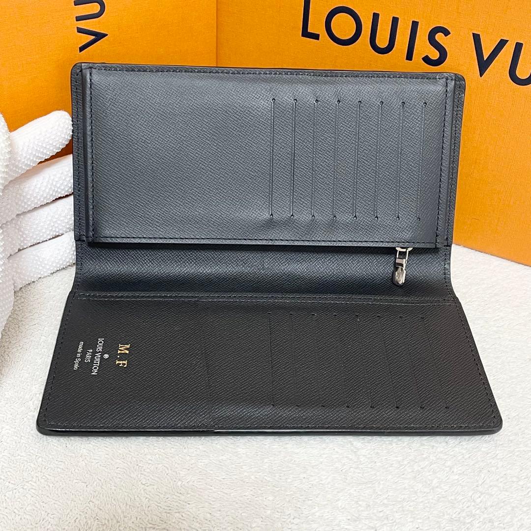 ルイヴィトン　エピ　ポルトフォイユブラザ 長財布