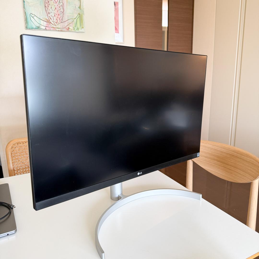 LG ディスプレイ モニター本体 USB-C対応 27UK850-W